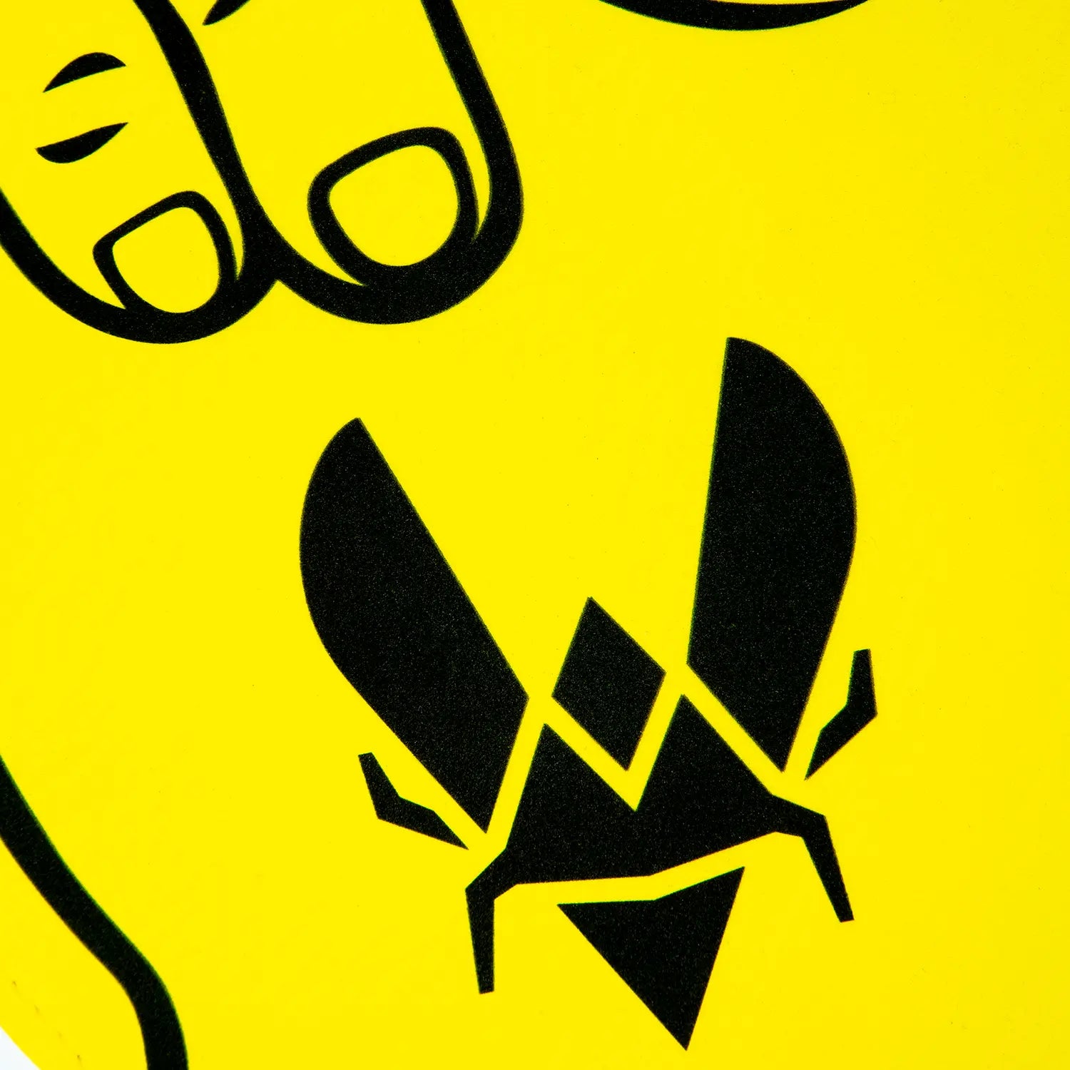 main en mousse vitality fan pack 2024 logo