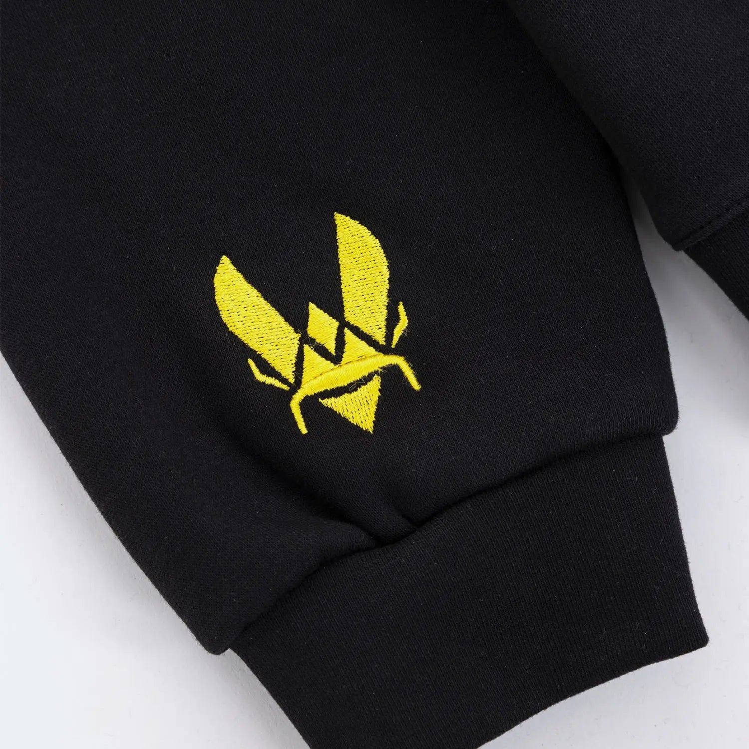 crewneck vitality university 2025 logo manche