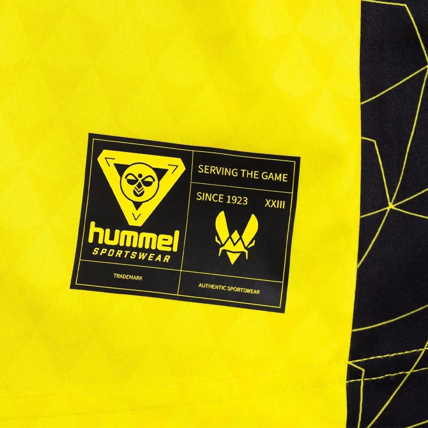 maillot vitality university 2025 label