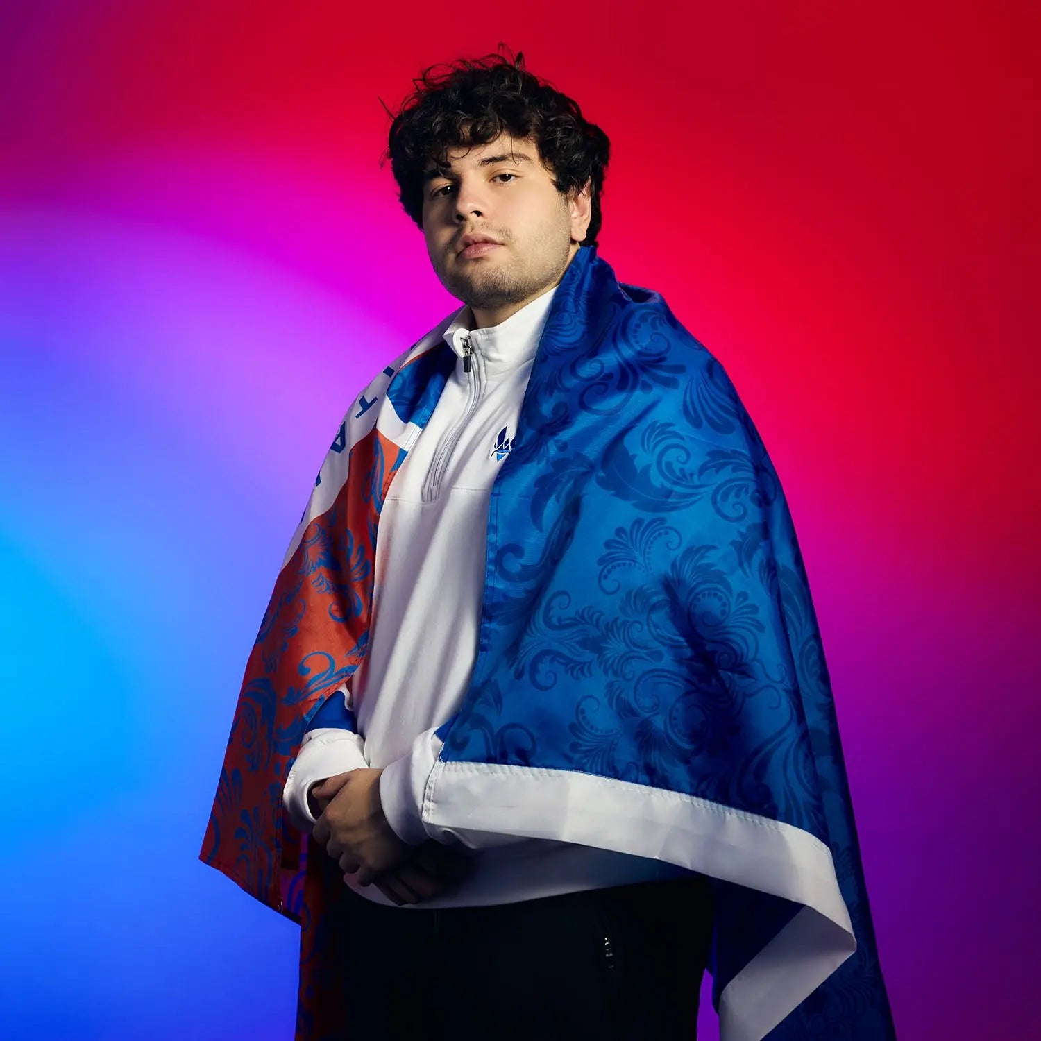 Drapeau Alternate vitality 2025 porté par less