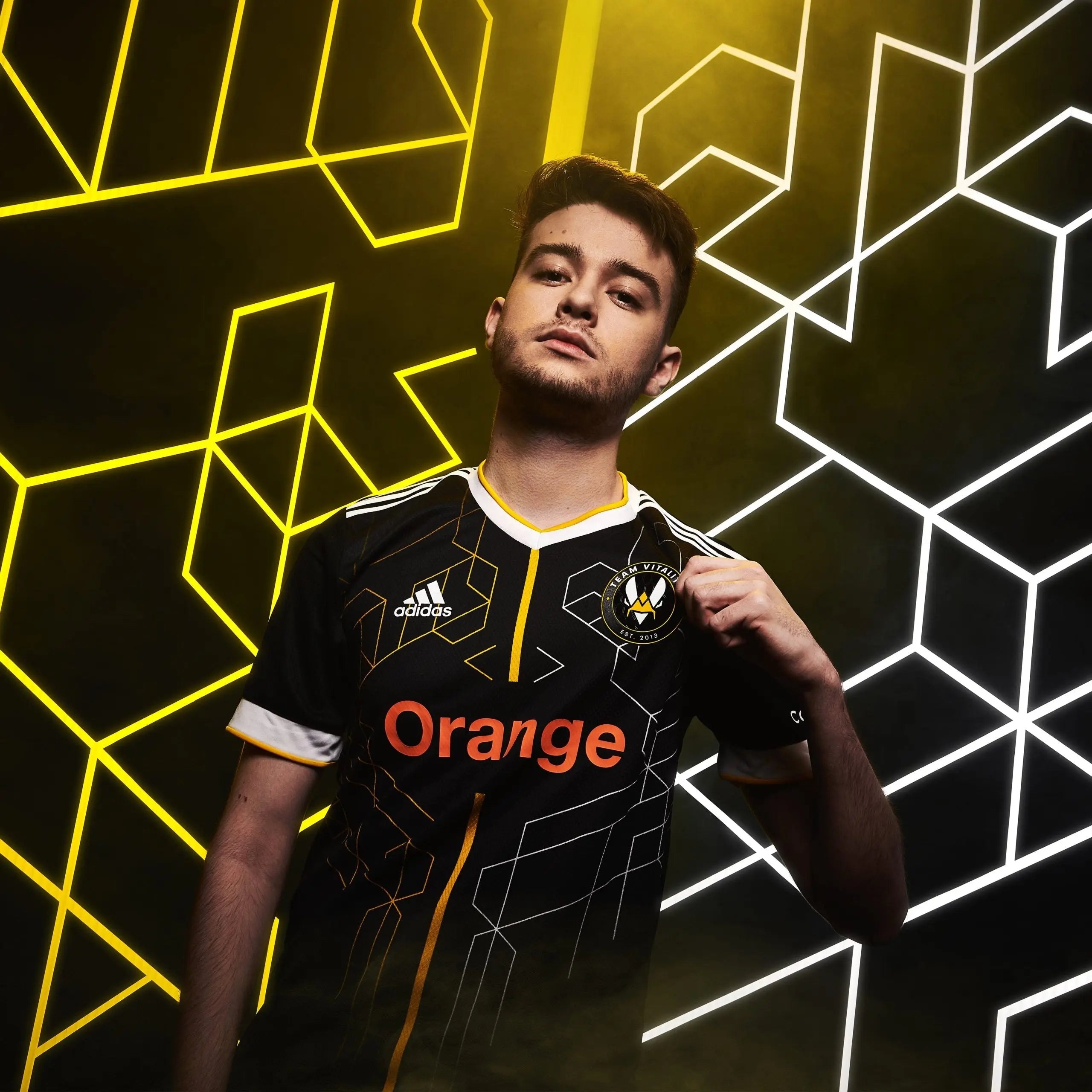 Team-Vitality-dévoile-son-nouveau-maillot-Adidas-Pro-2021 Team Vitality