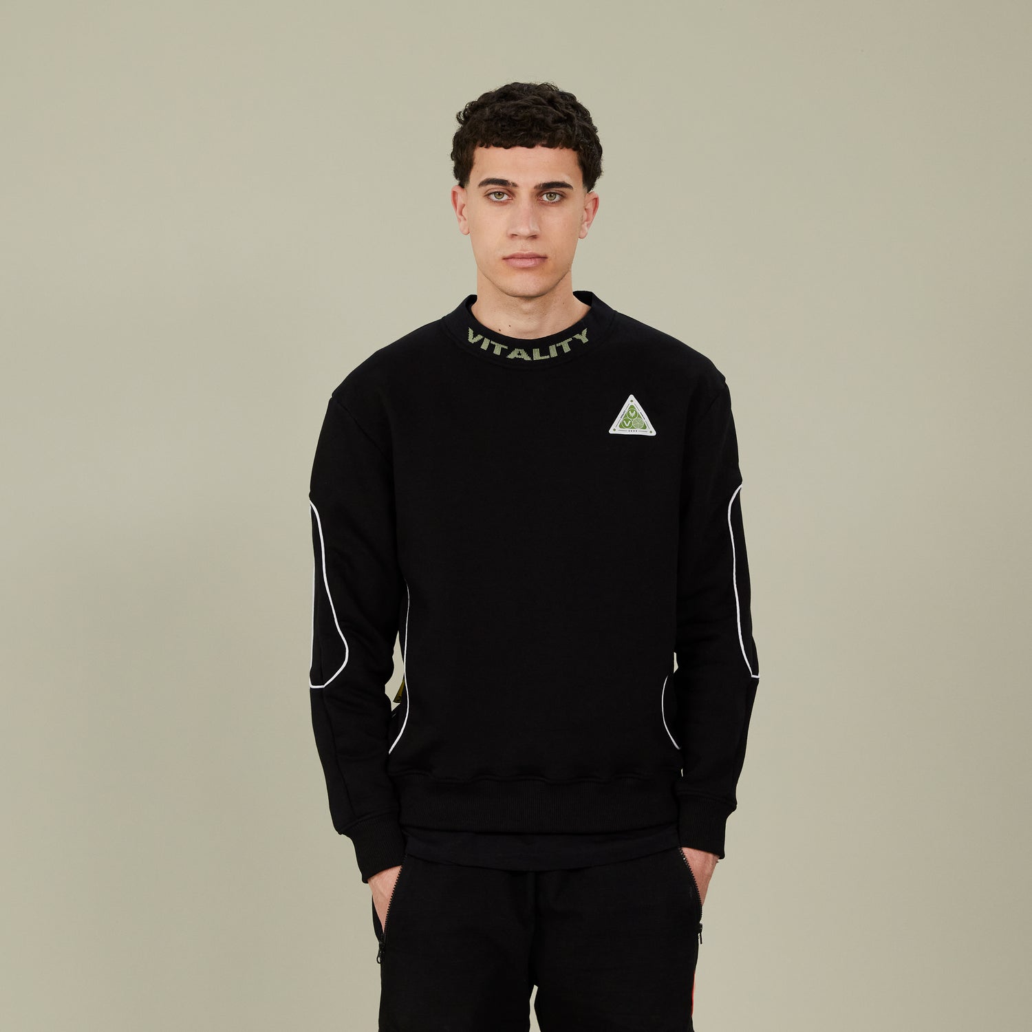 Black Teknik Sweatshirt