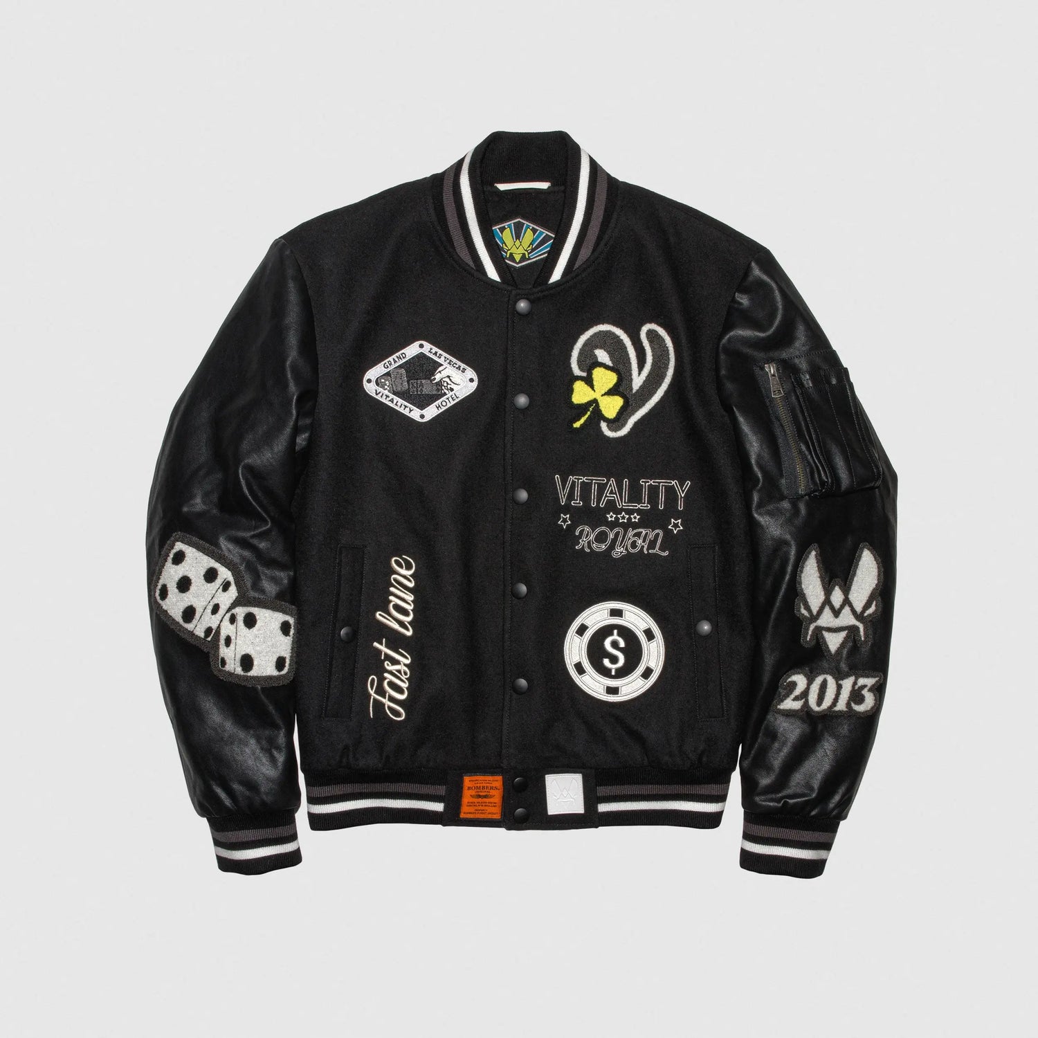 Veste tendance avec patchs | Paris Fashion Shops Veste tendance avec patchs | Paris Fashion Shops